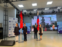 Торжественное начало недели в Школе № 619